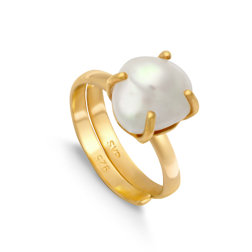 Veta White Baroque Pearl Gold Ring